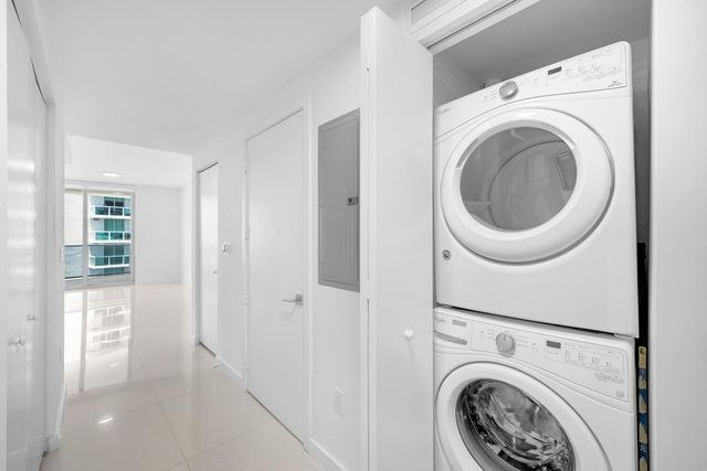 488 NE 18th Street 1905, Miami, FL 33132