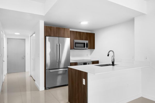 488 NE 18th Street 1905, Miami, FL 33132