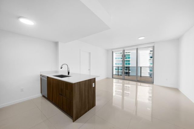 488 NE 18th Street 1905, Miami, FL 33132