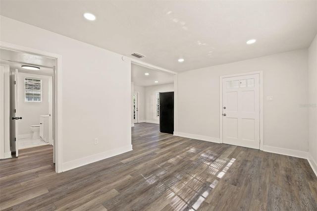 3817 W BAY TO BAY BOULEVARD, Tampa, FL 33629