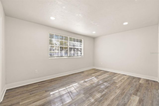 3817 W BAY TO BAY BOULEVARD, Tampa, FL 33629