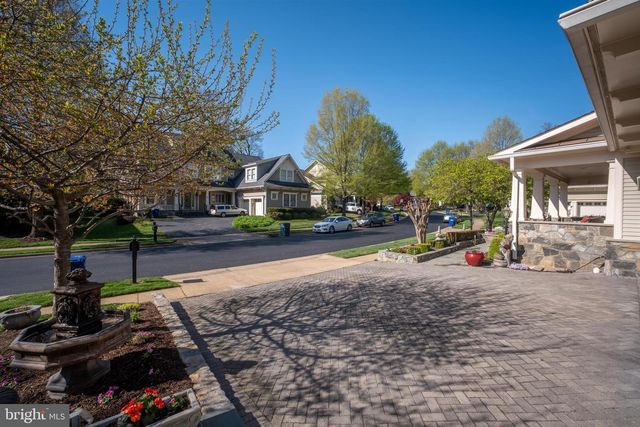 7286 HIGHLAND ESTATES PL, Falls Church, VA 22043