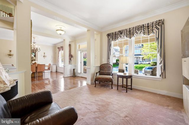 7286 HIGHLAND ESTATES PL, Falls Church, VA 22043