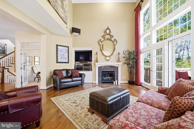 7286 HIGHLAND ESTATES PL, Falls Church, VA 22043