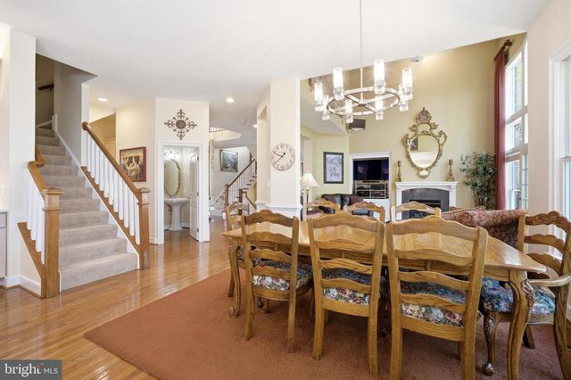 7286 HIGHLAND ESTATES PL, Falls Church, VA 22043