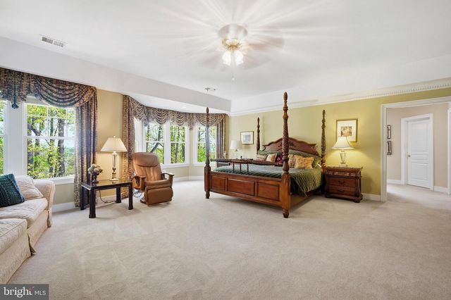 7286 HIGHLAND ESTATES PL, Falls Church, VA 22043