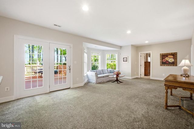 7286 HIGHLAND ESTATES PL, Falls Church, VA 22043