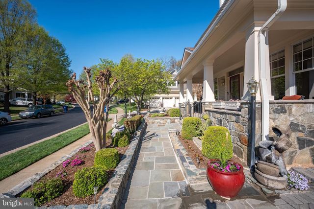 7286 HIGHLAND ESTATES PL, Falls Church, VA 22043