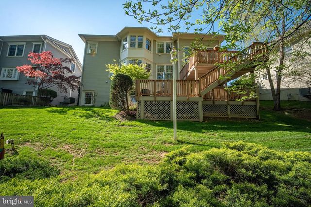7286 HIGHLAND ESTATES PL, Falls Church, VA 22043