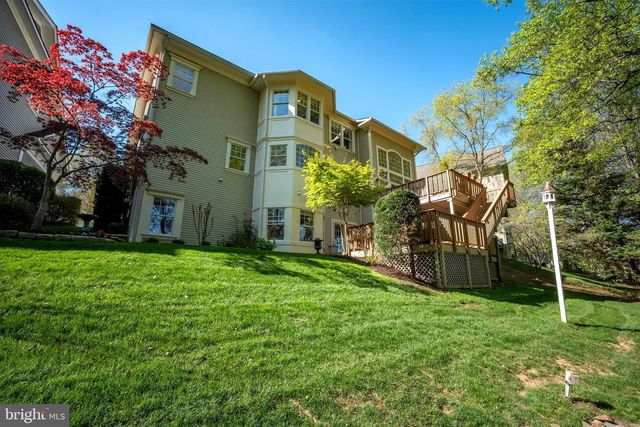 7286 HIGHLAND ESTATES PL, Falls Church, VA 22043