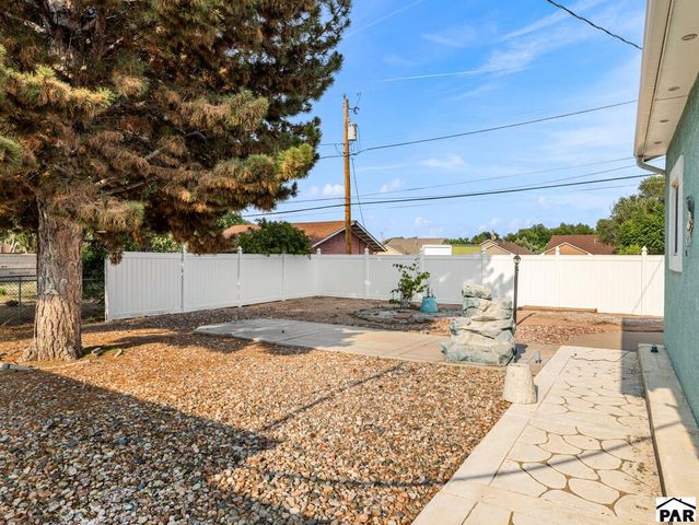624 Hewitt St, Pueblo, CO 81005