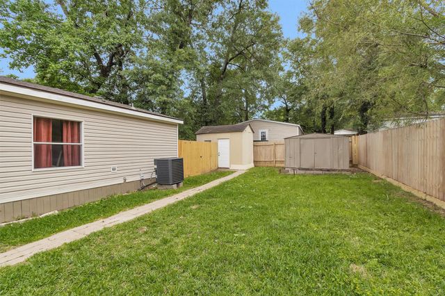 12969 Aspen Way, Willis, TX 77318