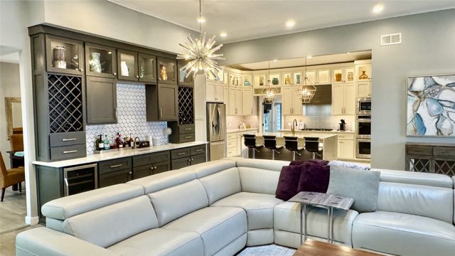 5801 Gallant Fox Lane, Plano, TX 75093