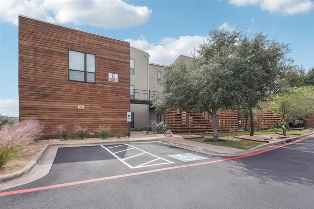 1101 Ivean Pearson RD E203, Lago Vista, TX 78645
