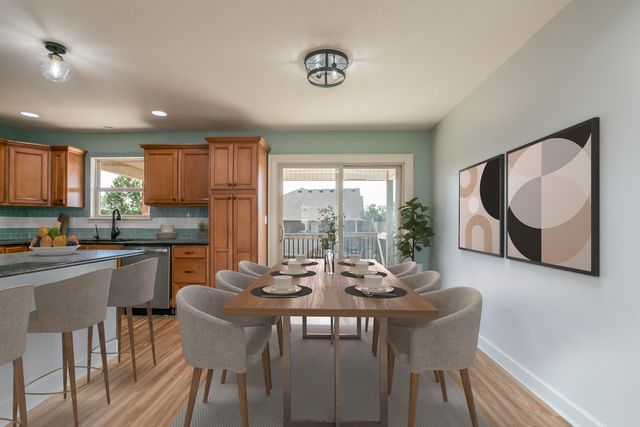 4910 STONE MOUNTAIN PKY, Columbia, MO 65201