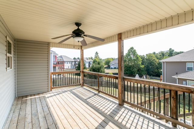 4910 STONE MOUNTAIN PKY, Columbia, MO 65201