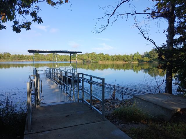 4910 STONE MOUNTAIN PKY, Columbia, MO 65201