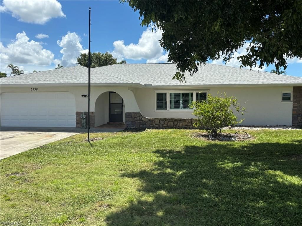 3538 Knollwood RD, FORT MYERS, FL 33919 — exterior