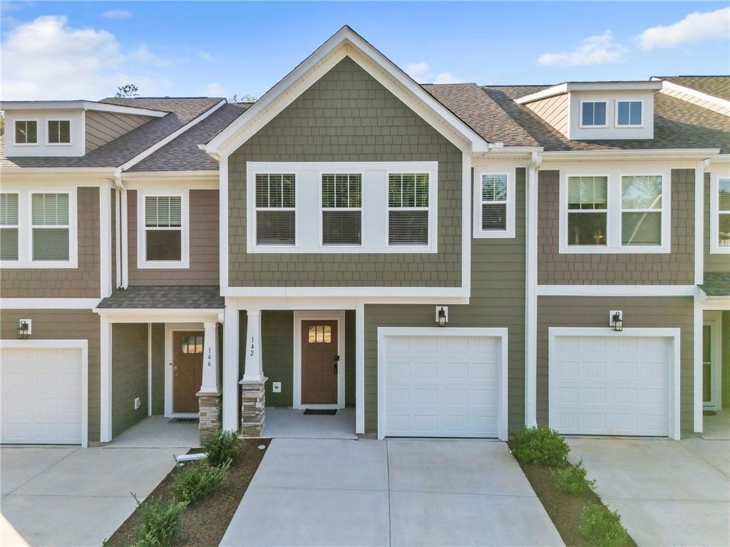 142 Shager Place, Travelers Rest, SC 29690
