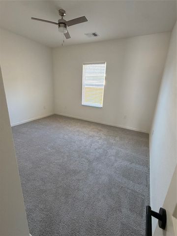 501 E 15th Street, Bonham, TX 75418