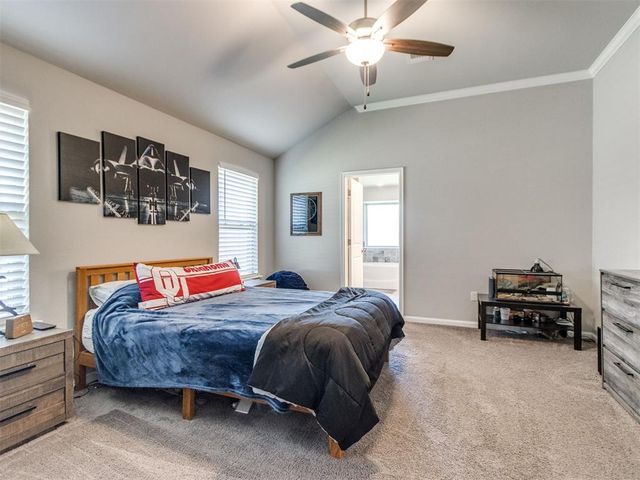 3915 Abingdon Drive, Norman, OK 73026