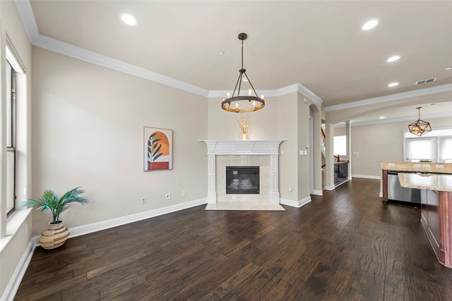 5709 Lois Lane, Plano, TX 75024