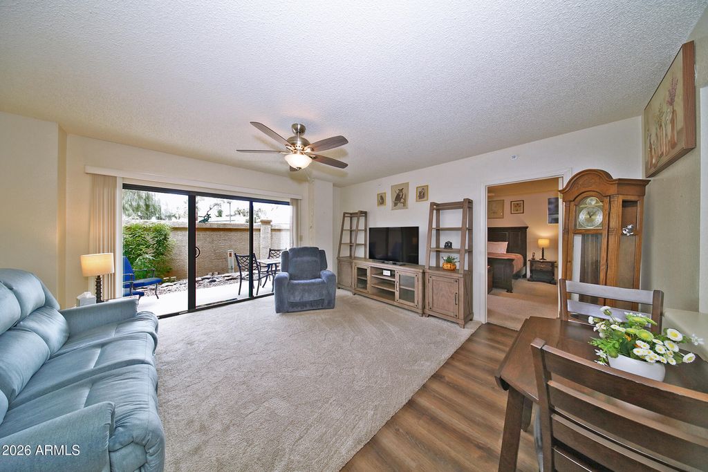 10330 W THUNDERBIRD Boulevard B110, Sun City, AZ 85351 — exterior