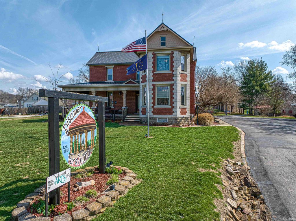 210 Main Street, Ferdinand, IN 47532