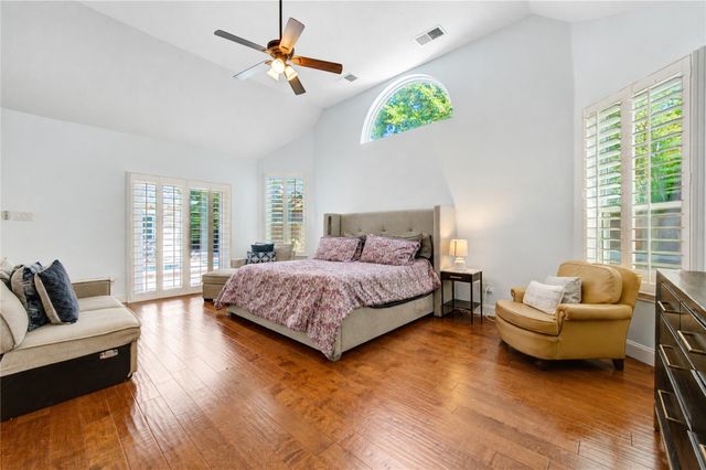 11 Ryanwyck Place, The Woodlands, TX 77384