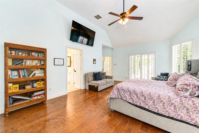 11 Ryanwyck Place, The Woodlands, TX 77384