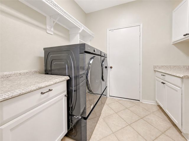 11 Ryanwyck Place, The Woodlands, TX 77384