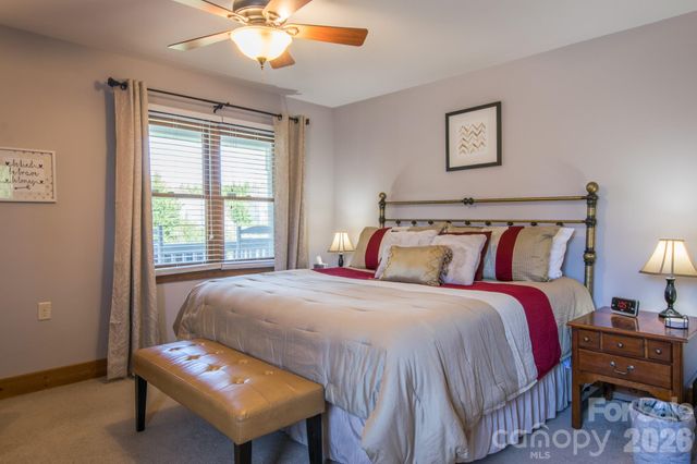 43 Evan Tyler Lane, Horse Shoe, NC 28742