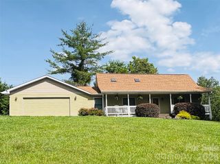 43 Evan Tyler Lane, Horse Shoe, NC 28742