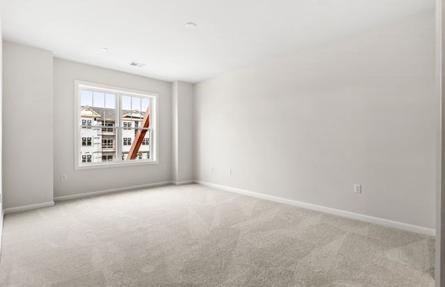 5305 Peters Farm Way 7305, Westborough, MA 01581