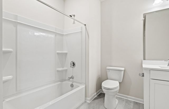 5305 Peters Farm Way 7305, Westborough, MA 01581