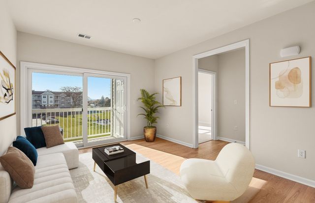 5305 Peters Farm Way 7305, Westborough, MA 01581