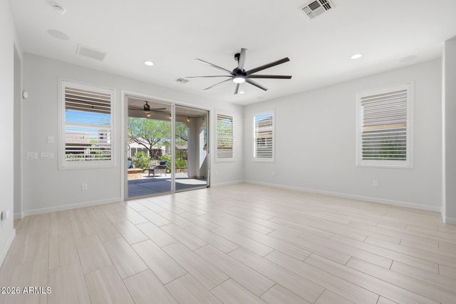 20784 W MINNEZONA Avenue, Buckeye, AZ 85396