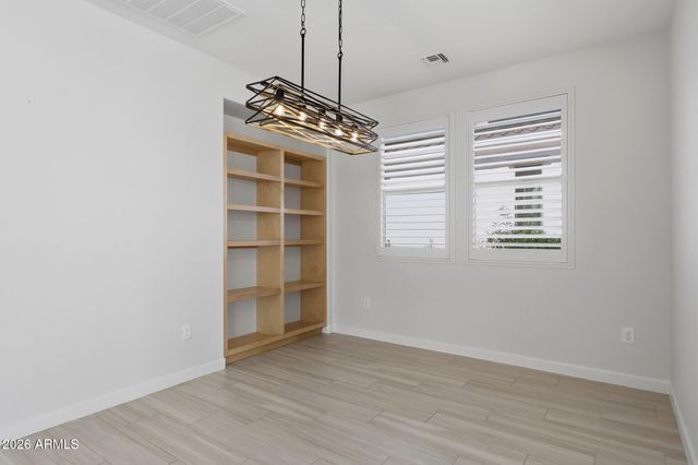 20784 W MINNEZONA Avenue, Buckeye, AZ 85396