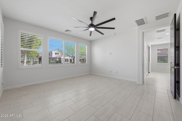 20784 W MINNEZONA Avenue, Buckeye, AZ 85396