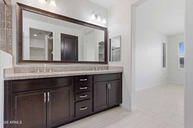 20784 W MINNEZONA Avenue, Buckeye, AZ 85396