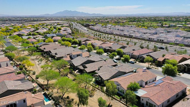 20784 W MINNEZONA Avenue, Buckeye, AZ 85396