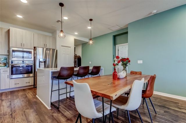 5828 TIMBERDALE AVENUE, Wesley Chapel, FL 33545