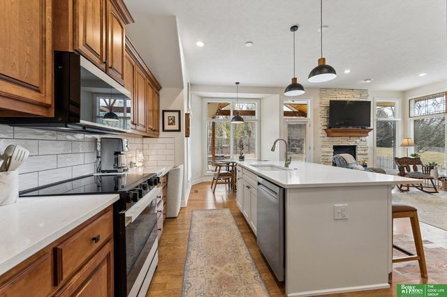 5045 S 175th Street, Omaha, NE 68135