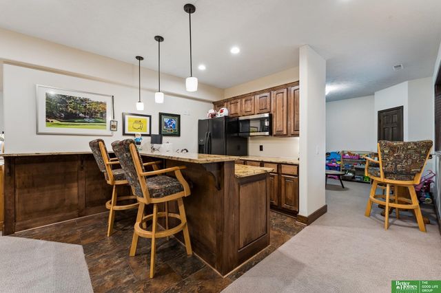 5045 S 175th Street, Omaha, NE 68135