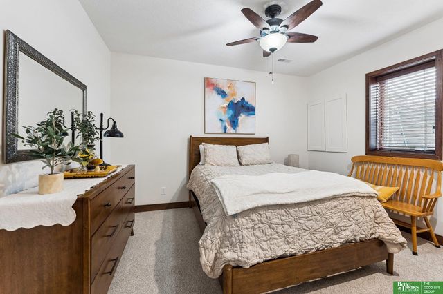 5045 S 175th Street, Omaha, NE 68135