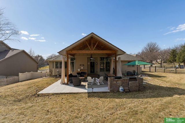 5045 S 175th Street, Omaha, NE 68135