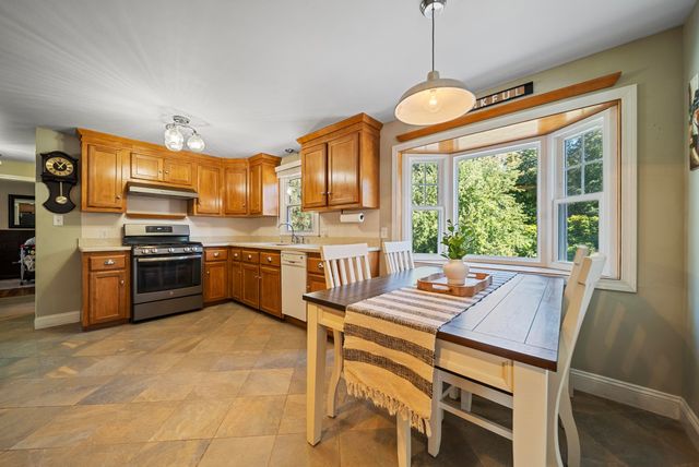 92 Gillis Street, Nashua, NH 03060