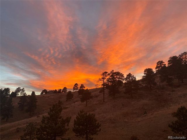 27927 Meadowlark Drive, Golden, CO 80401