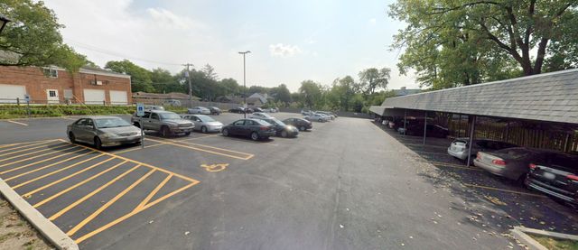 543 Burlington Avenue 212, Downers Grove, IL 60515