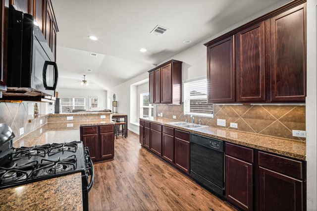 11327 Creekway Bend Drive, Humble, TX 77396